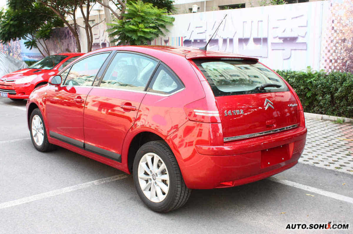 雪鐵龍兩廂新車報價與圖片大放送,小巷深處的汽車樂園獨家展示