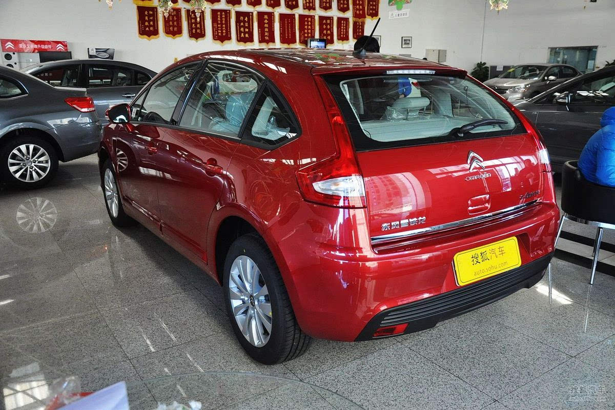 雪鐵龍兩廂新車報價與圖片大放送,小巷深處的汽車樂園獨家展示